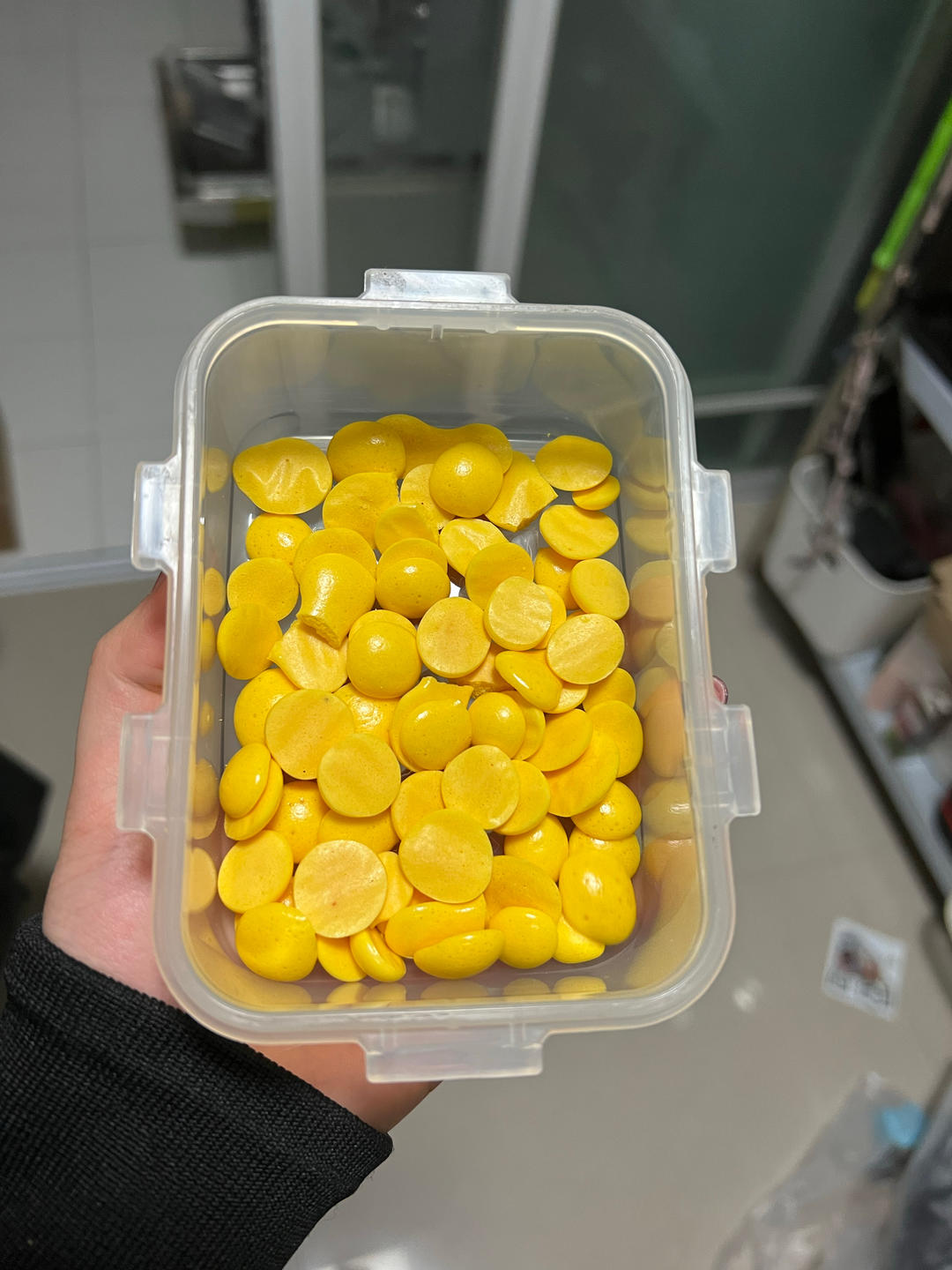 入口即化的无添加蛋黄溶豆