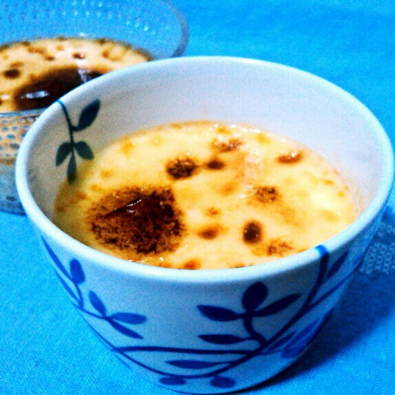 Crèmebrulée。法式烤布雷。焦糖布丁。