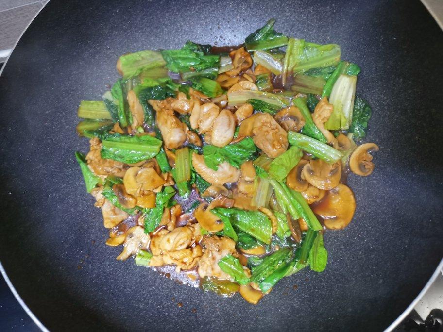 香菇滑鸡