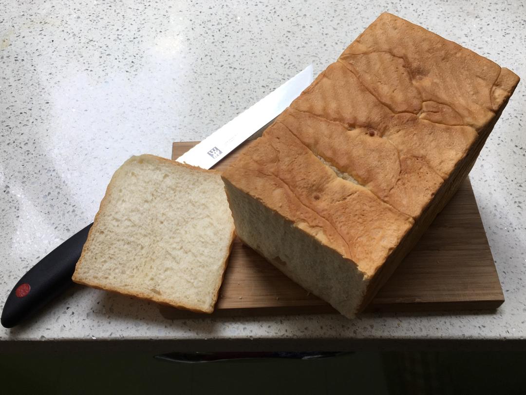 牛奶吐司（附详细步骤图）