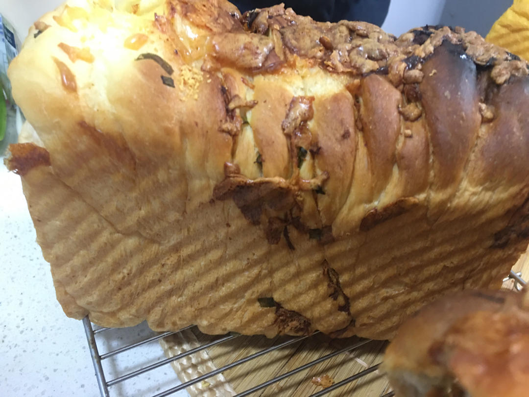 肉松吐司【超多料香爆马苏里拉】