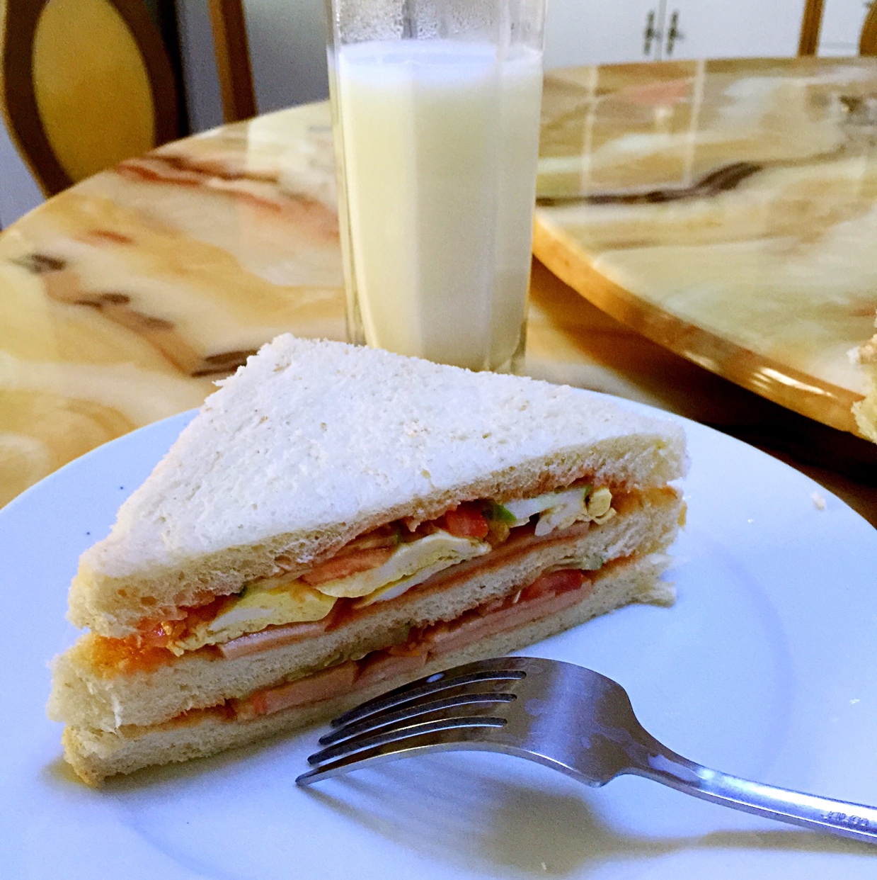 火腿芝士蛋三文治