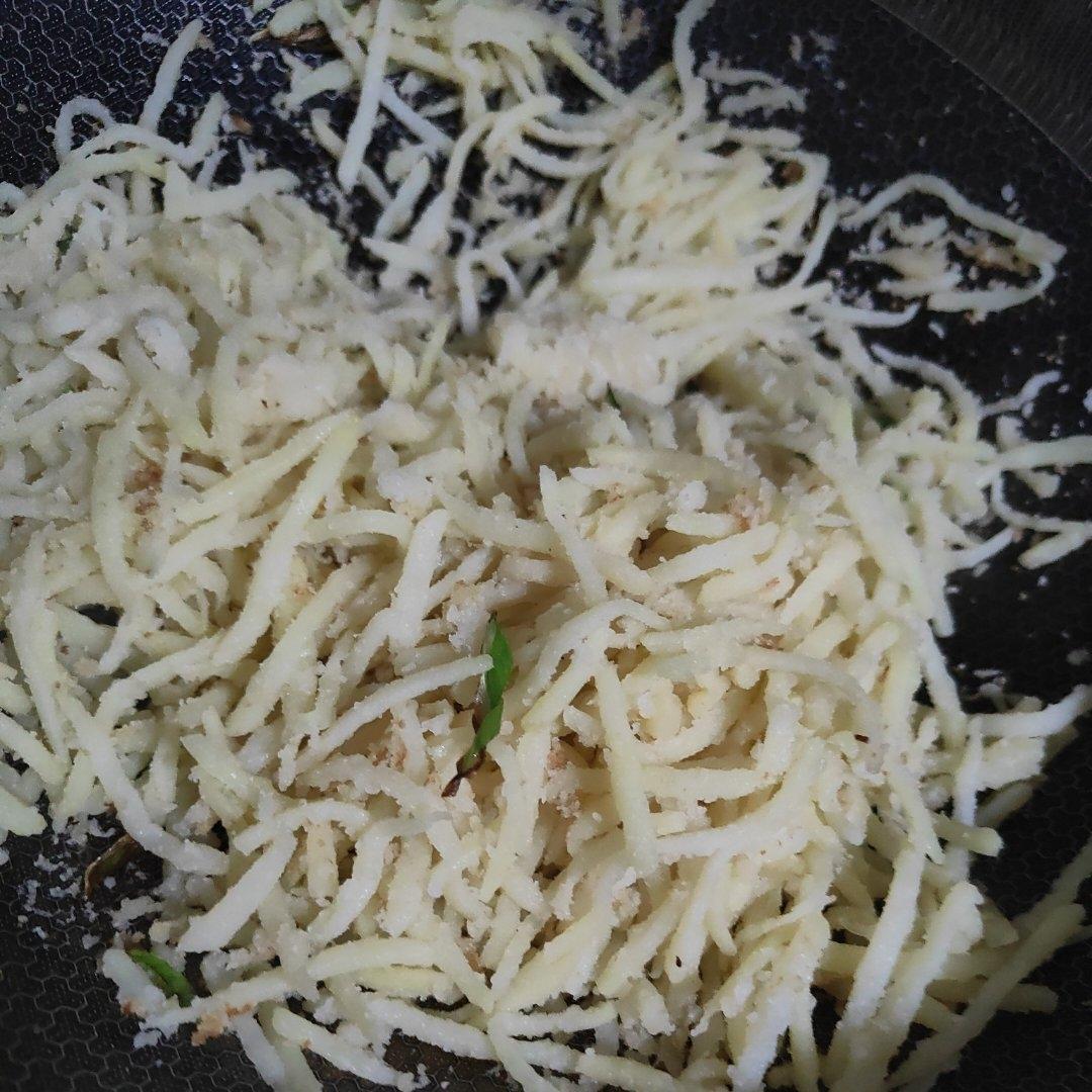 洋芋擦擦，土豆丝的别样吃法！