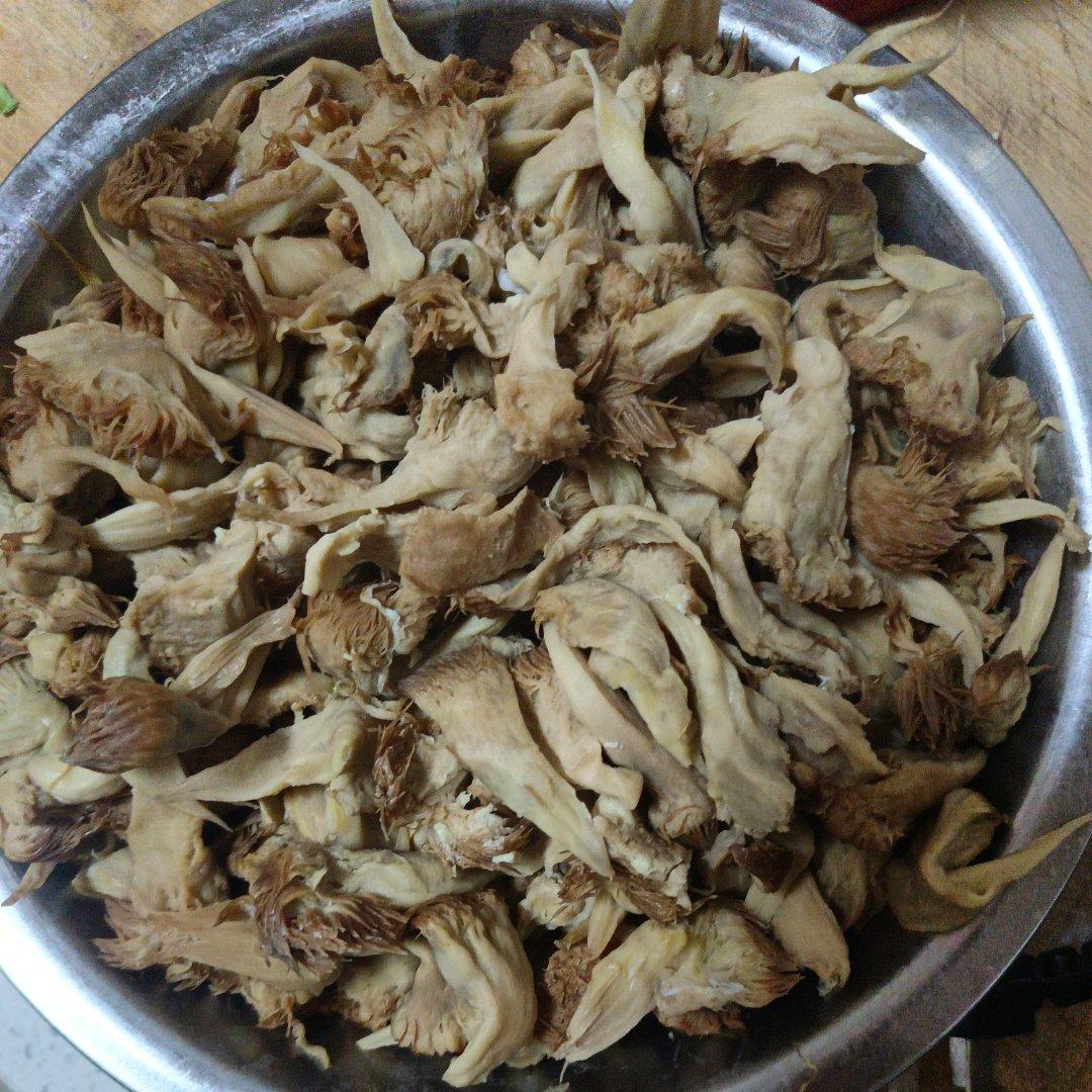 干猴头菇泡发处理零苦味