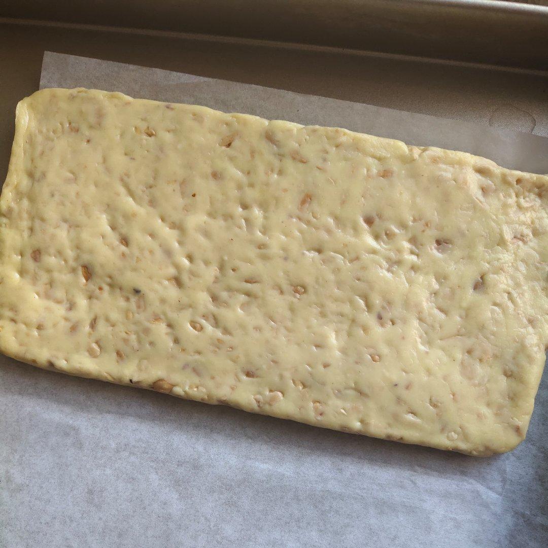 超详细的淡奶油版牛轧糖！