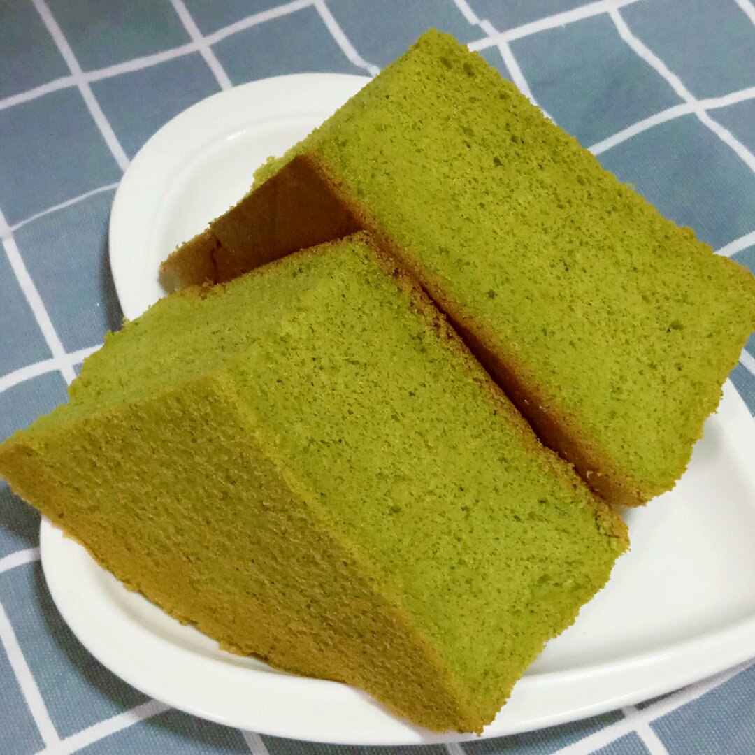 浅兰月光做的抹茶戚风蛋糕