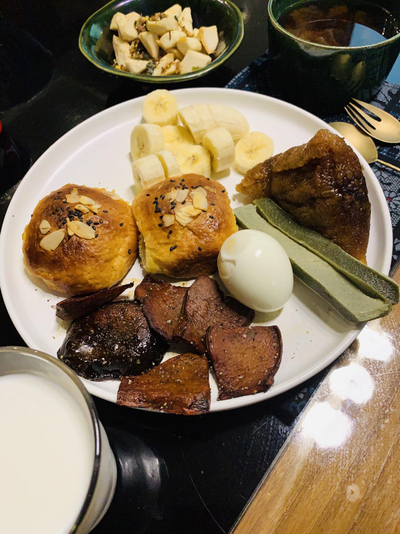 🧈黄油香煎黑牛肝菌 by wqy