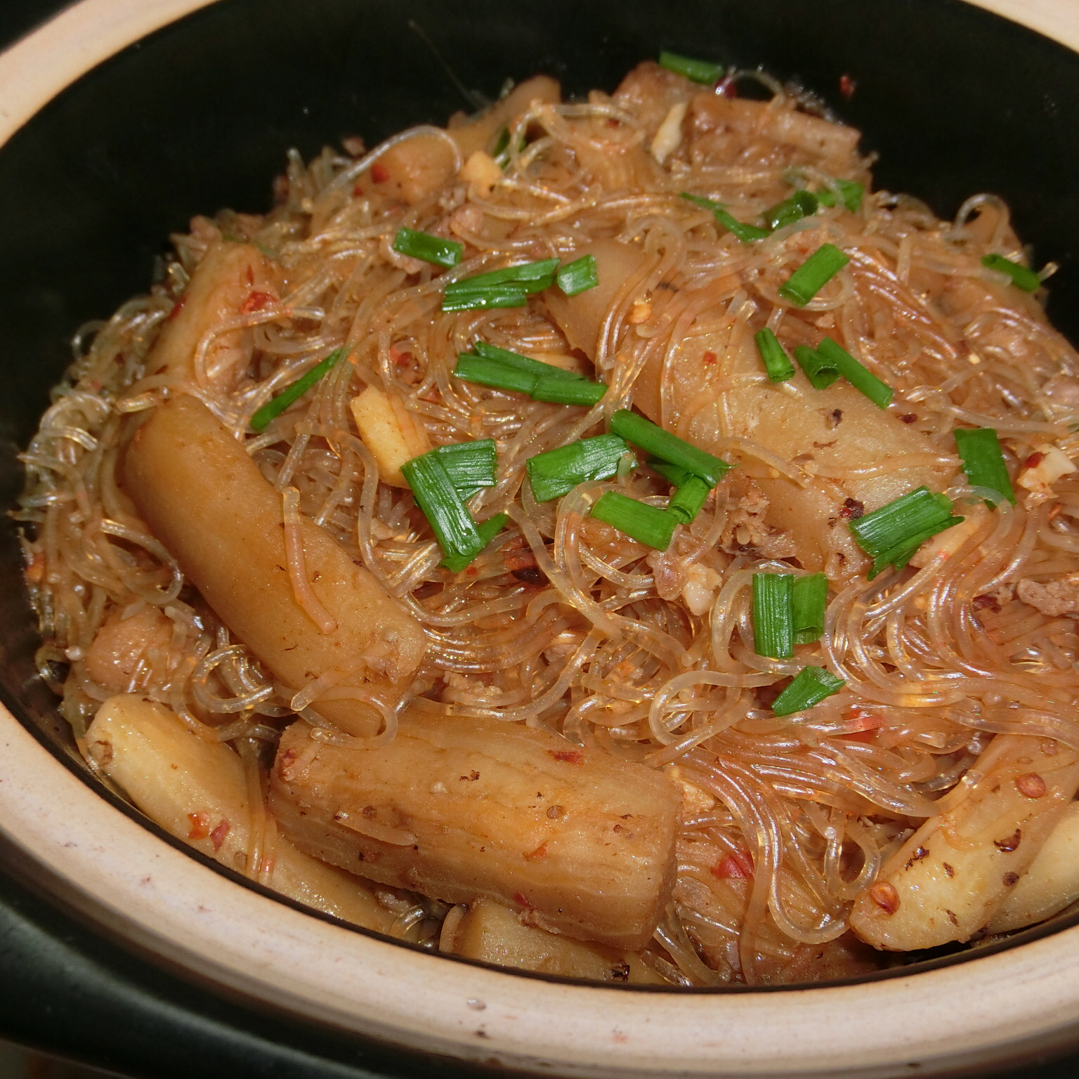肉末茄子粉丝煲