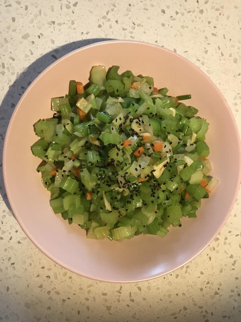 素炒西芹