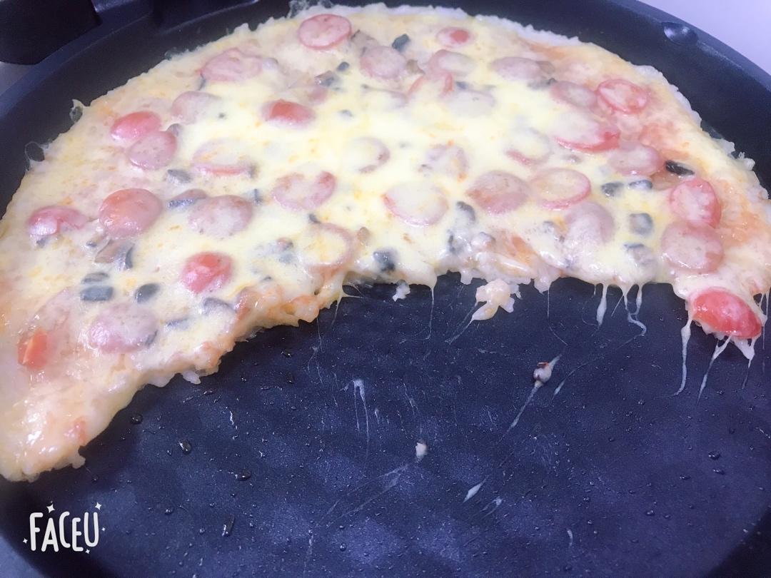 平底锅米饭土豆披萨