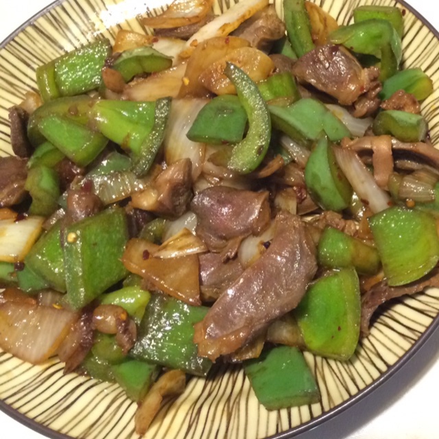 青椒洋葱炒鸡胗