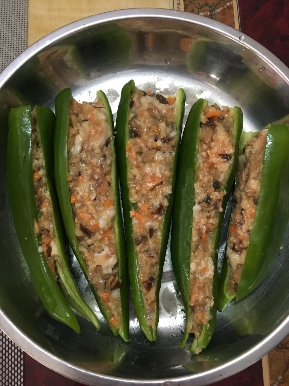 lee小婉做的酿辣椒