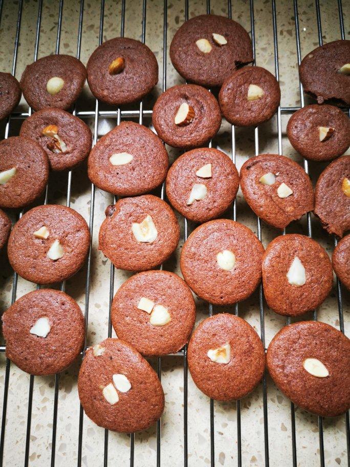 坚果仁巧克力脆脆