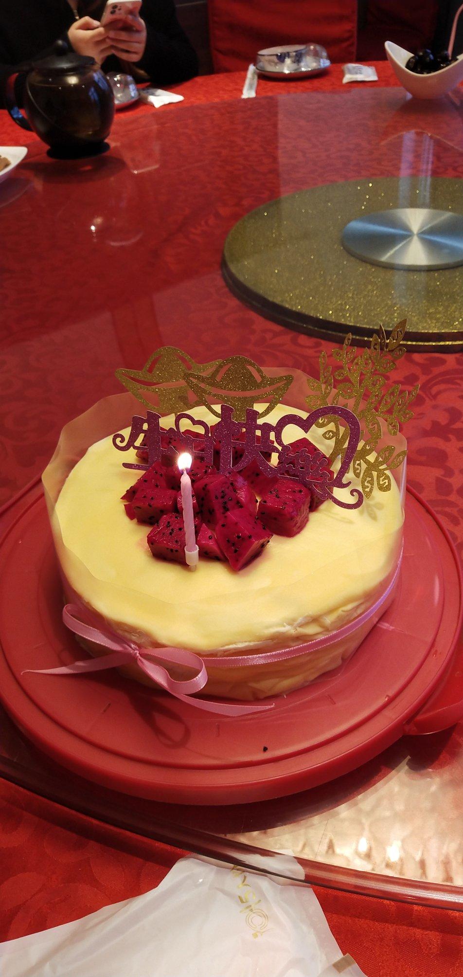 《Tinrry下午茶》教你做芒果班戟和芒果千层饼