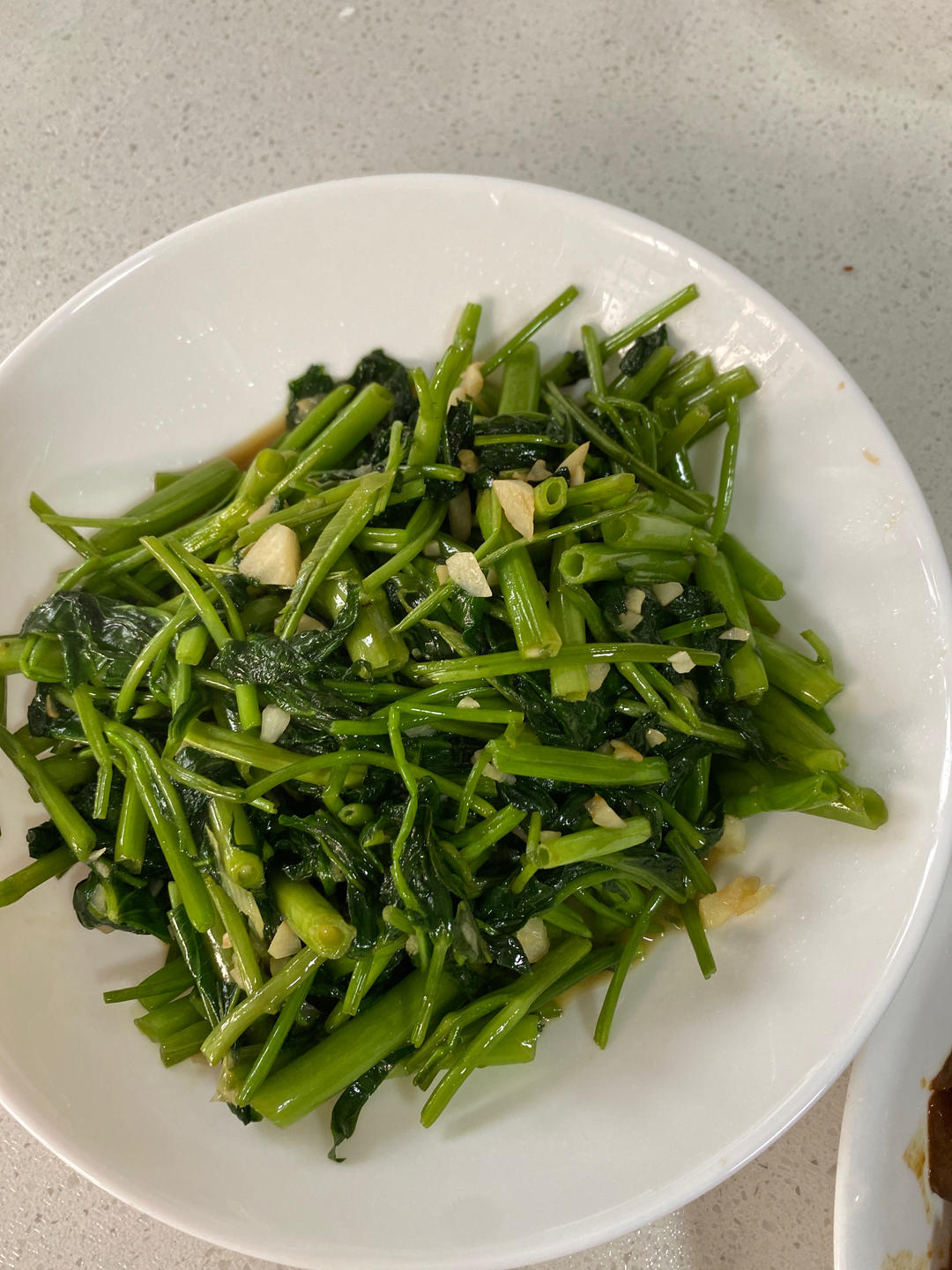 爆炒耗油空心菜