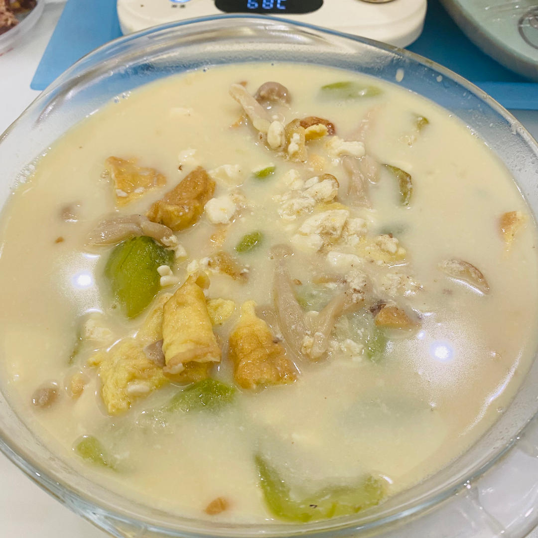 丝瓜豆腐鸡蛋汤