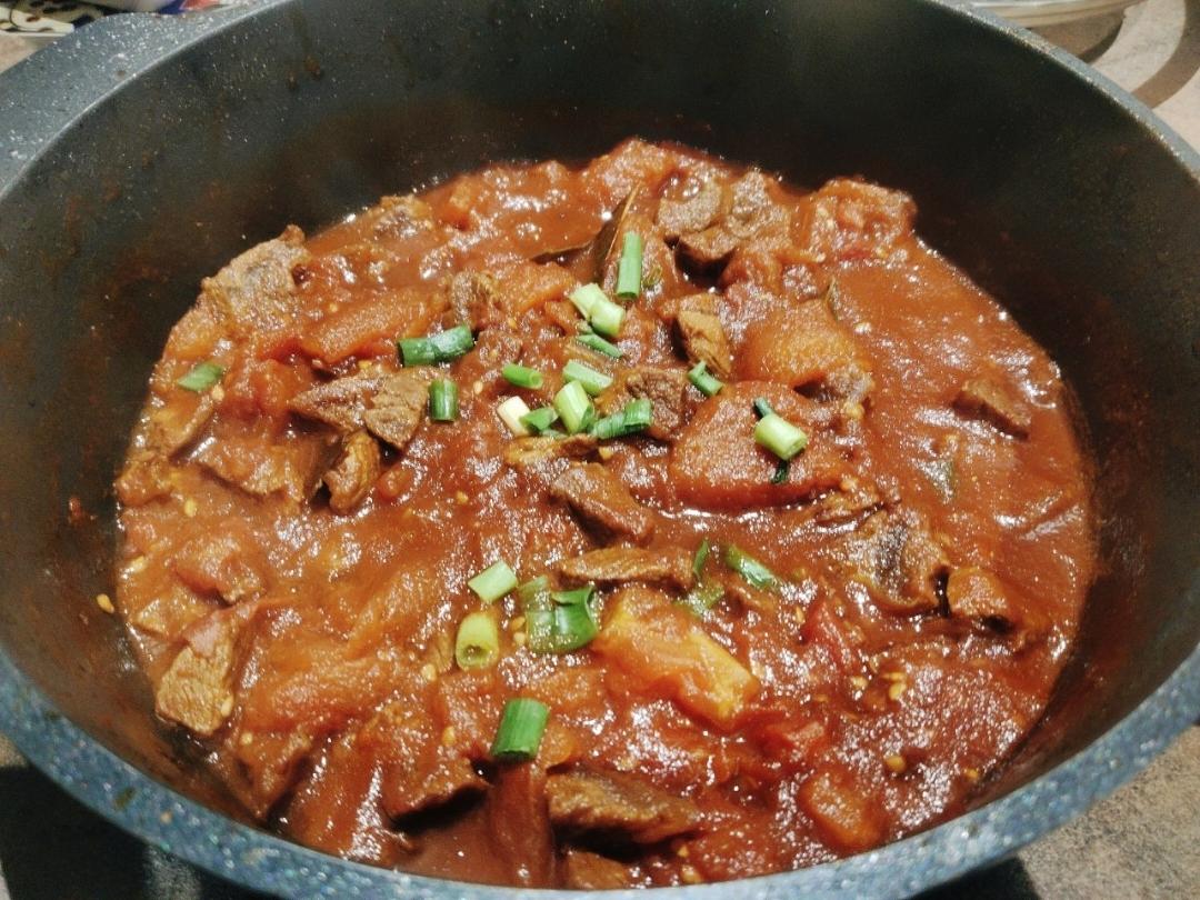番茄炖牛腩