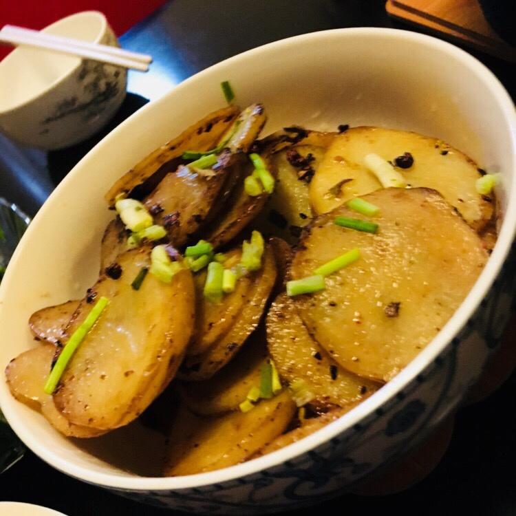 干锅土豆片