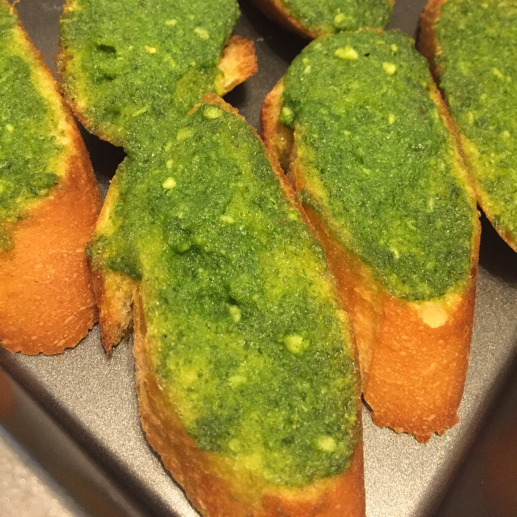 脆烤蒜香面包