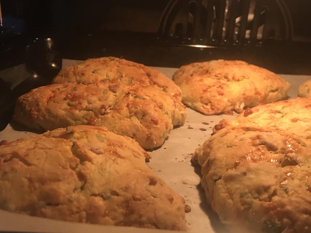 超级好吃的咸味司康Savoury Scones