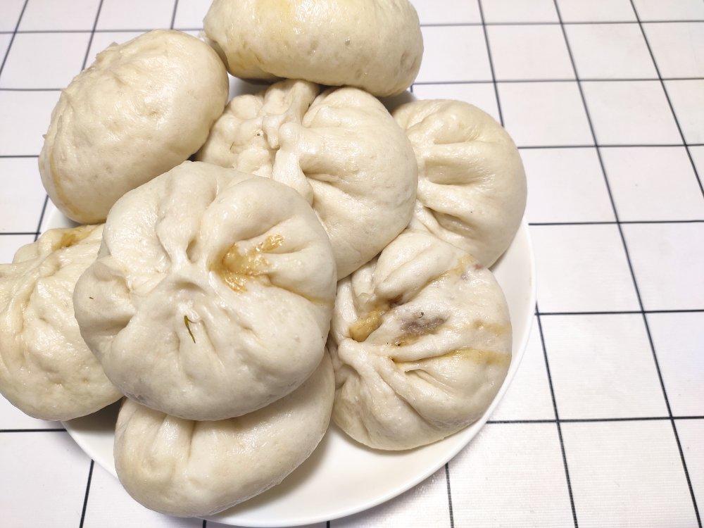猪肉茴香包子