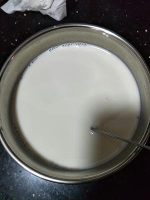 超简单的自制酸奶的做法 步骤3
