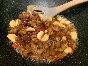 黑椒蒜子牛肉粒的做法 步骤10