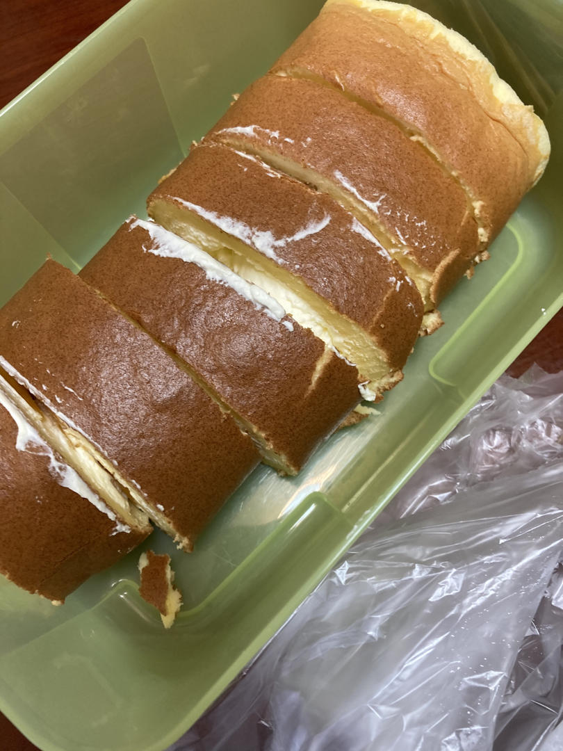 戚风蛋糕卷，快手美味0失败‼️不掉皮不开裂