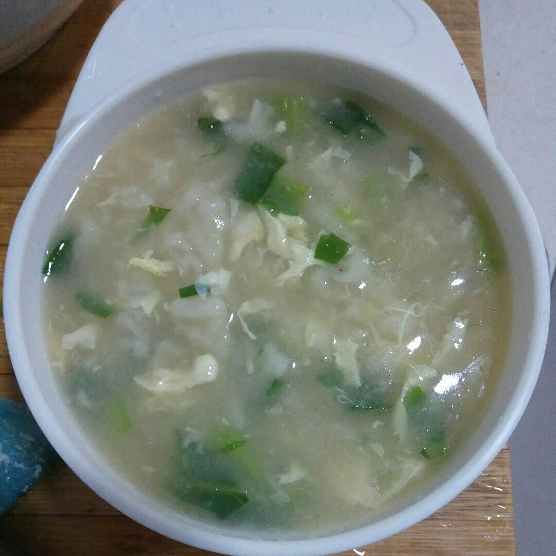 青菜鸡蛋疙瘩汤