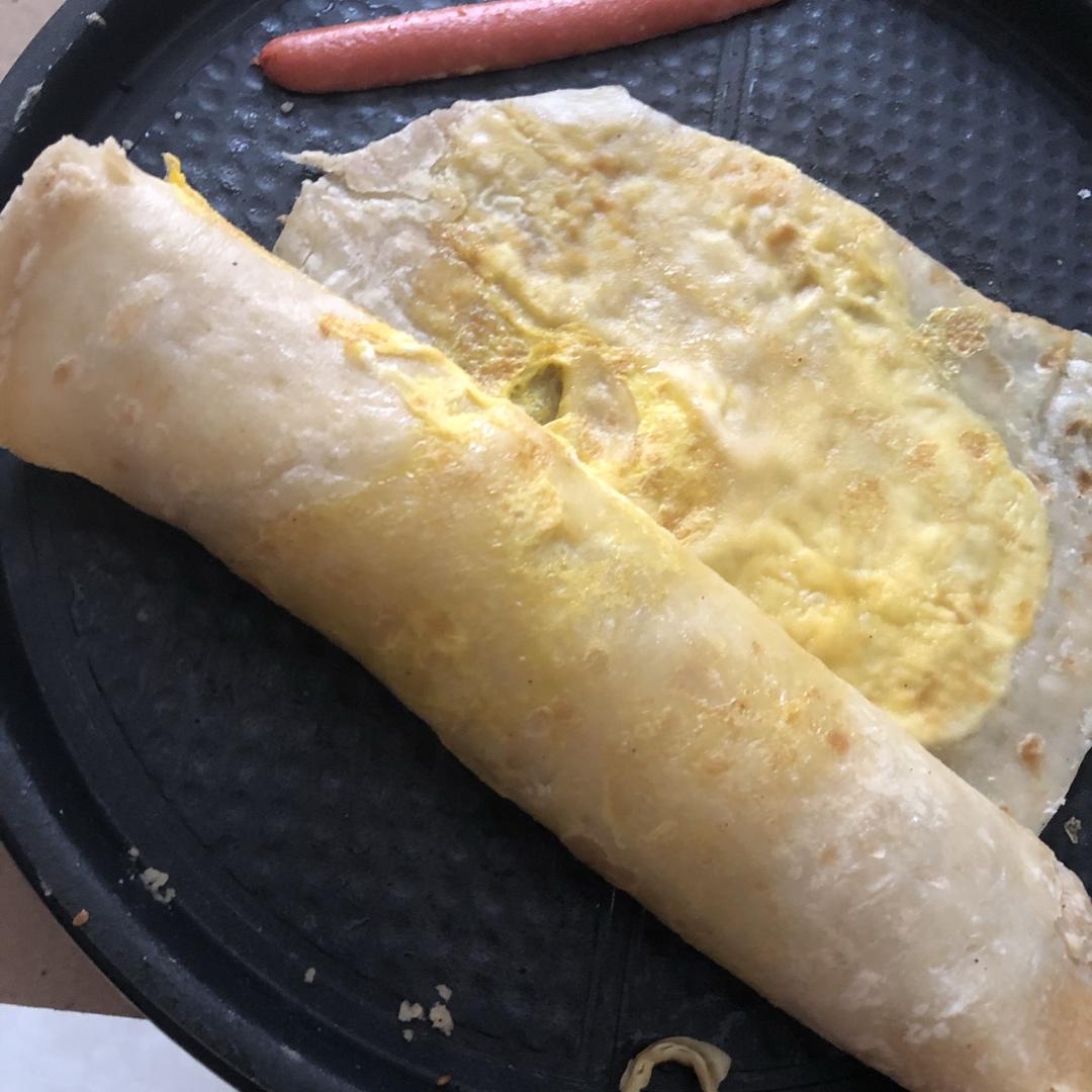 鼓大泡的鸡蛋灌饼