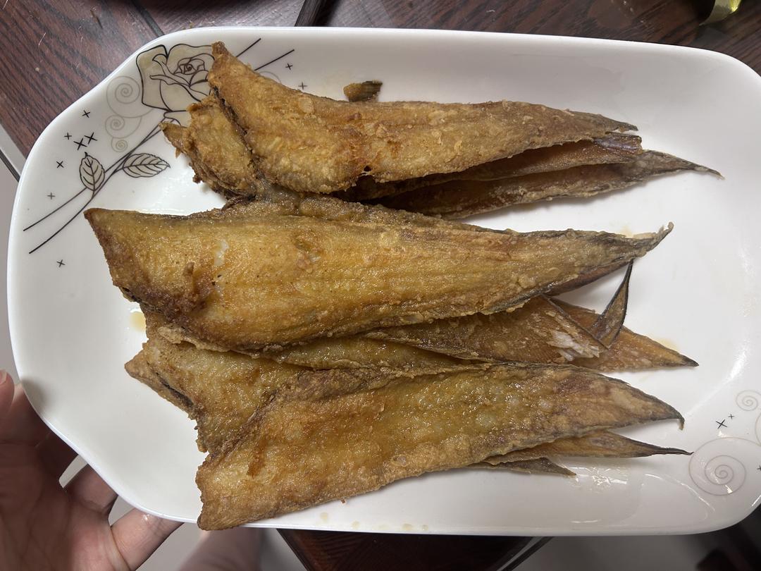 超简单万能炸塌米鱼刀鱼配方