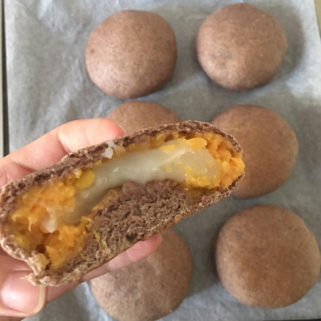 全麦芋泥紫薯肉松包