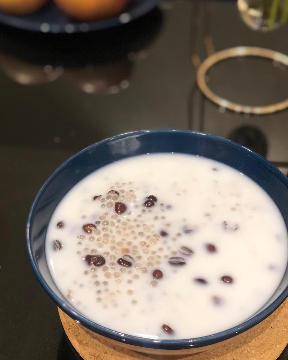 红豆椰汁西米露
