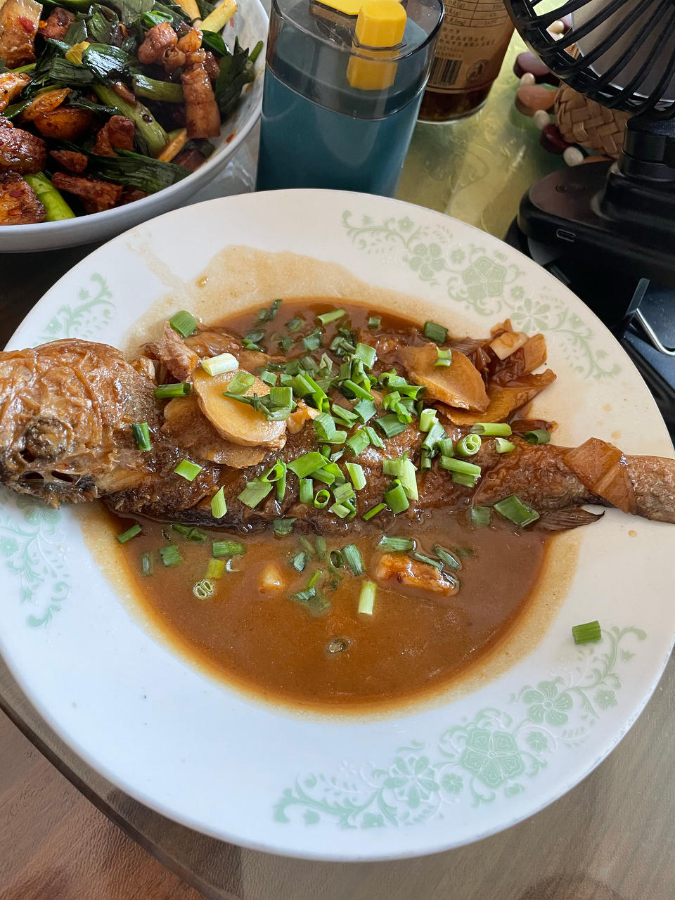 红烧黄鱼—鱼皮不破的小窍门