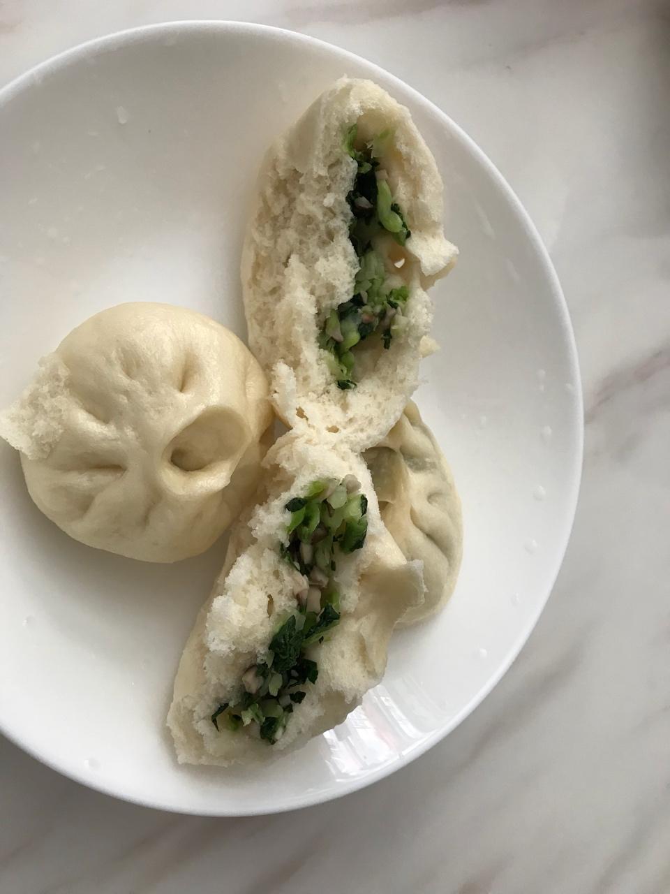 冬笋香菇菜包