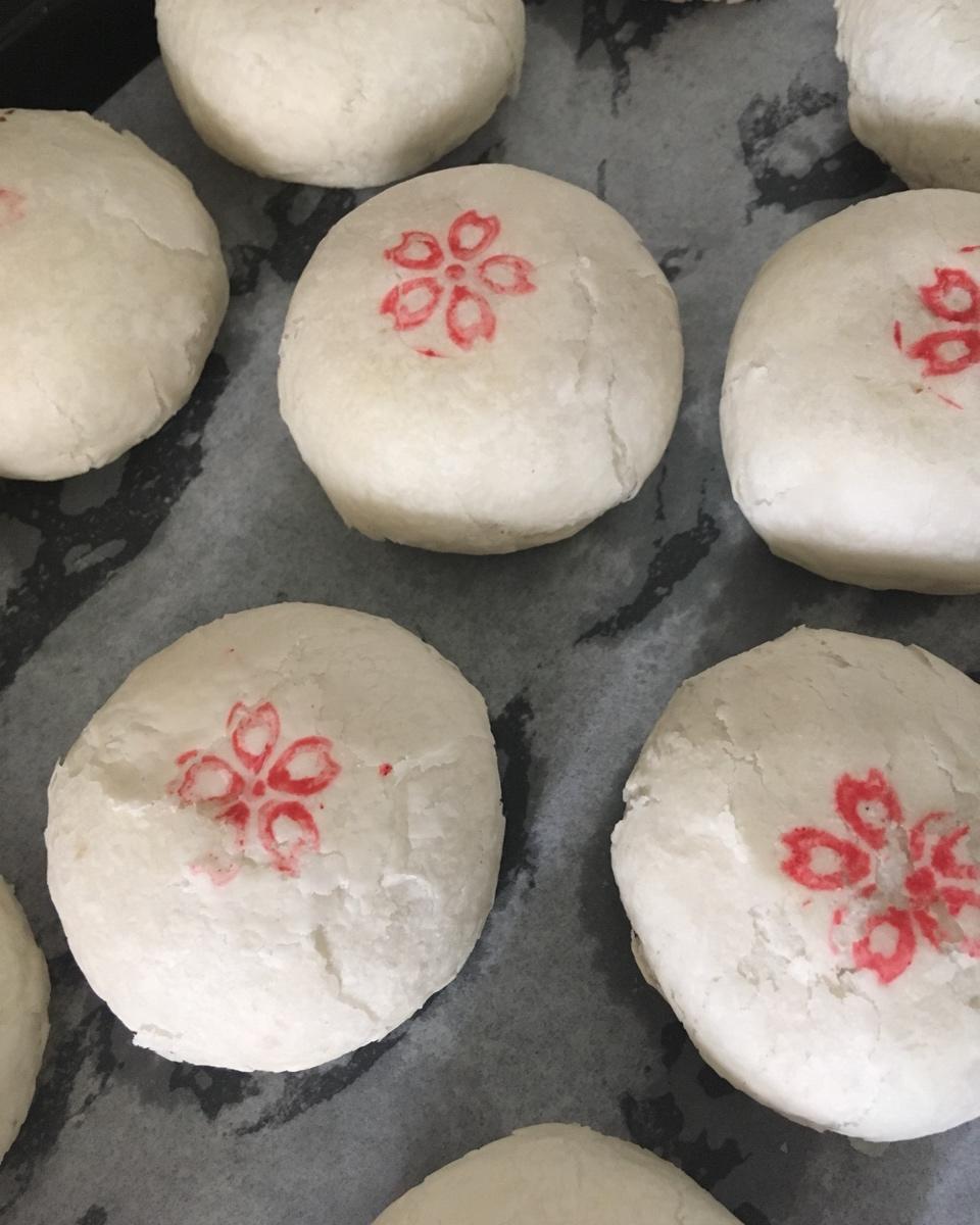 玫瑰鲜花饼【附玫瑰酱的做法】