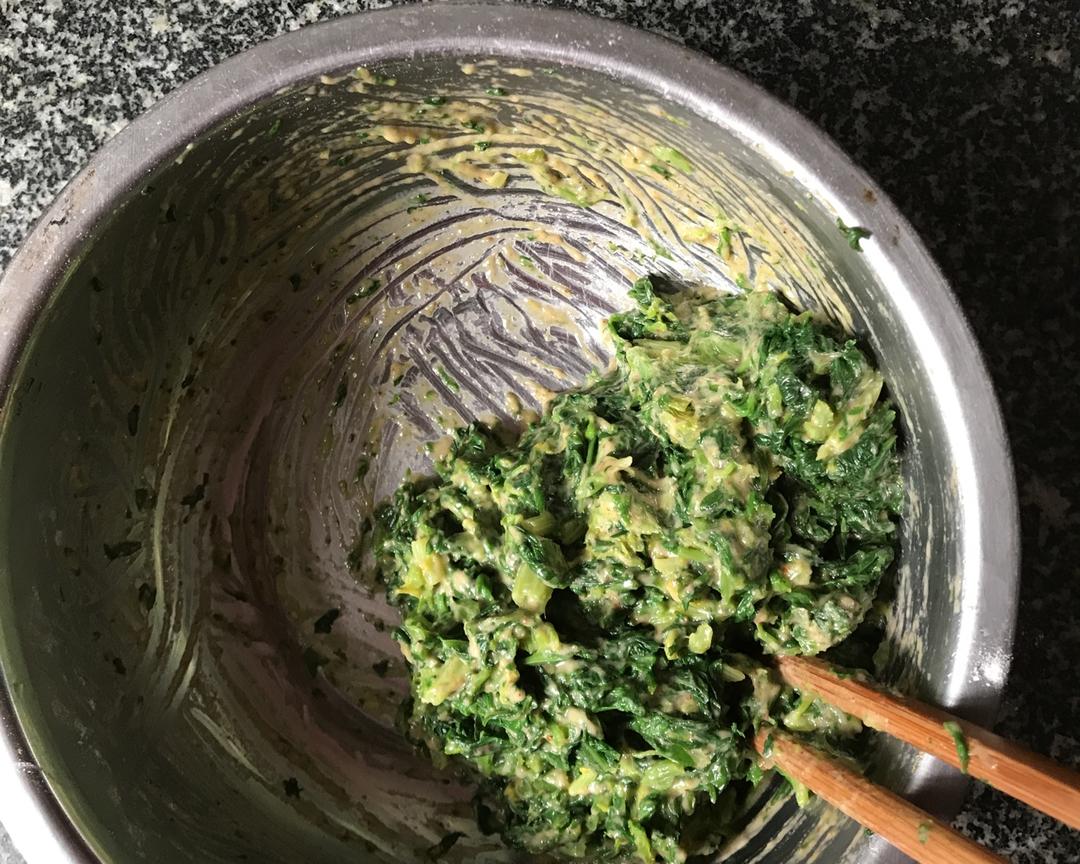 芹菜丸子的做法