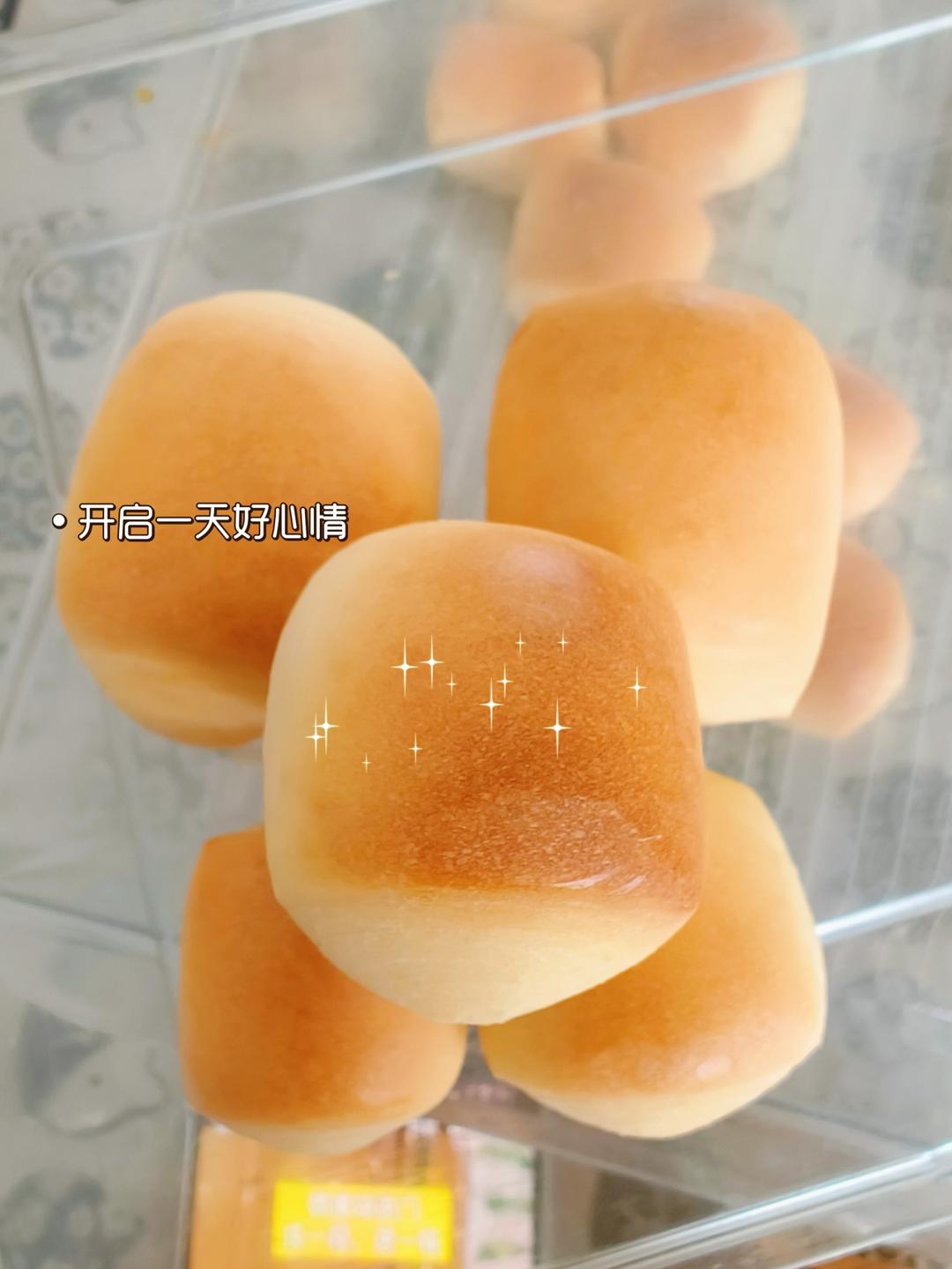 烤箱版奶香小馒头面包