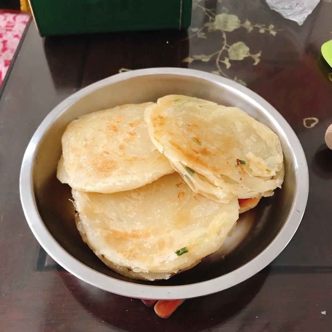 葱油饼（附外酥里嫩的技巧）