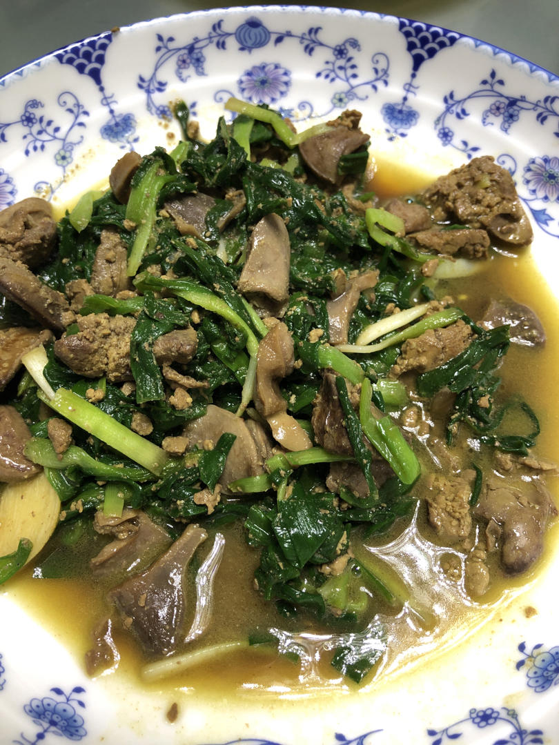 韭菜炒鸡杂