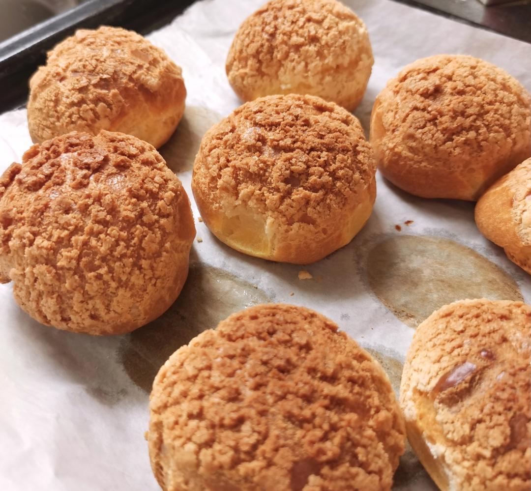 十分美味的酥皮泡芙