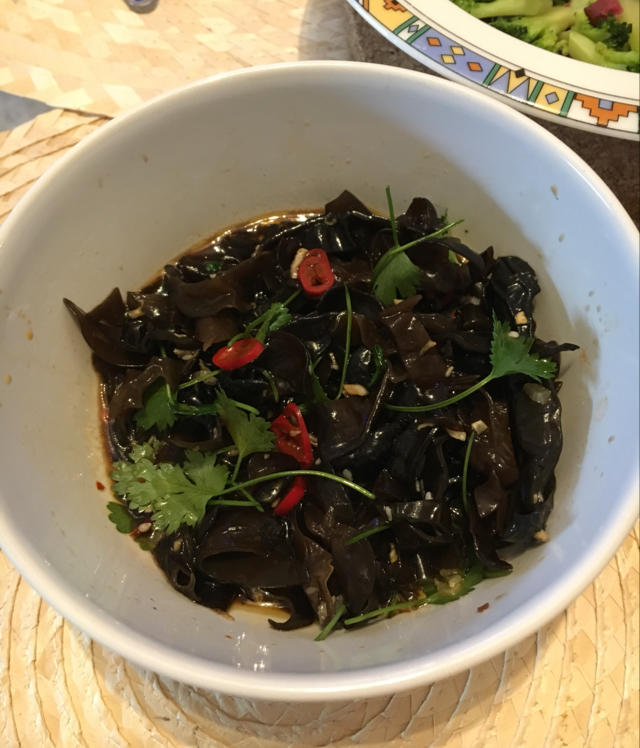 凉拌爽脆木耳