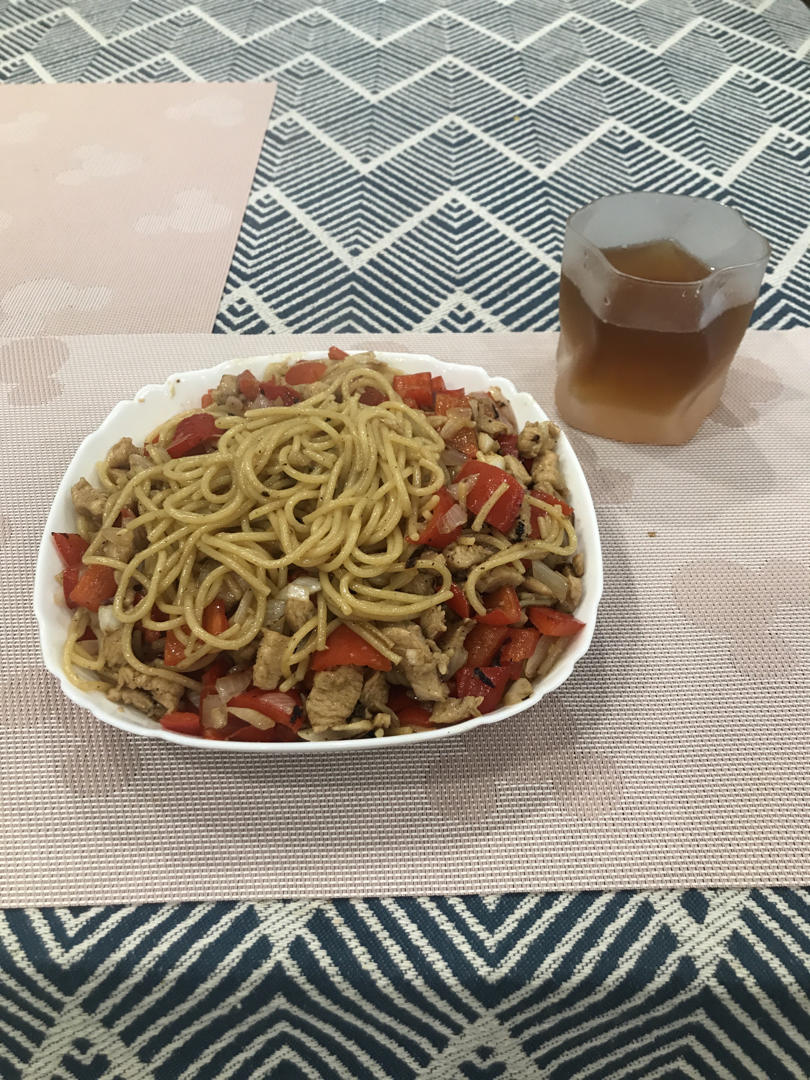 减脂黑椒鸡胸意面