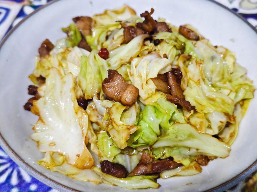 【家常菜】干锅手撕包菜
