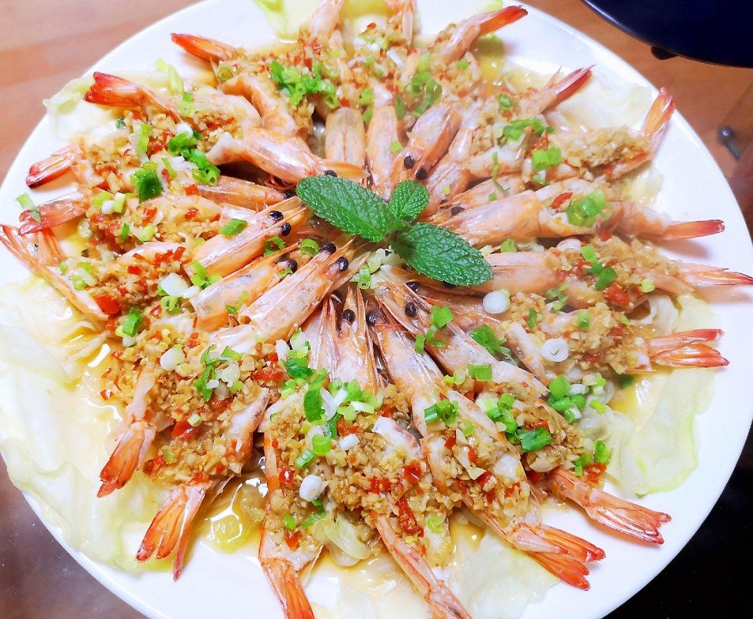 蒜蓉开边蒸虾