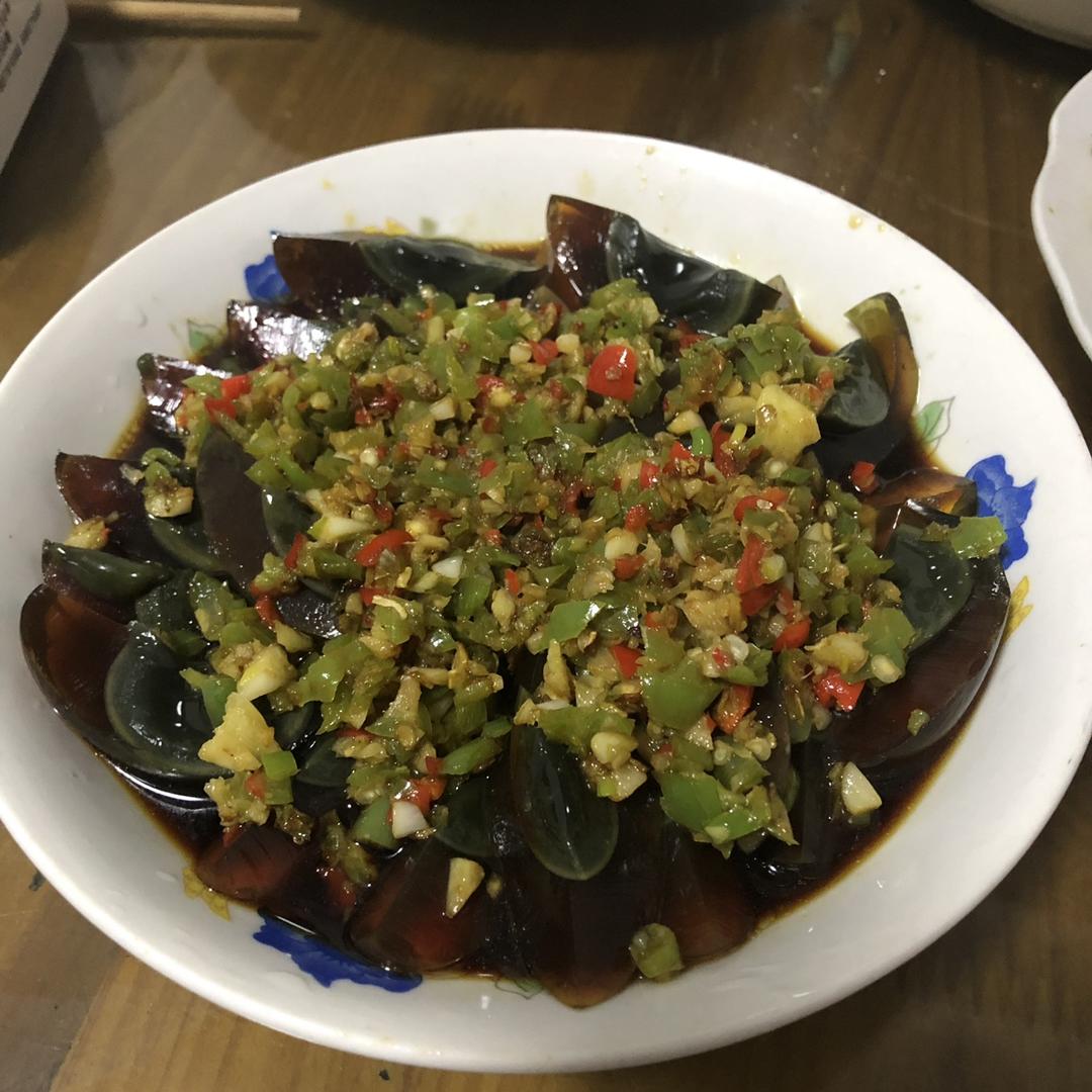 快手青椒皮蛋