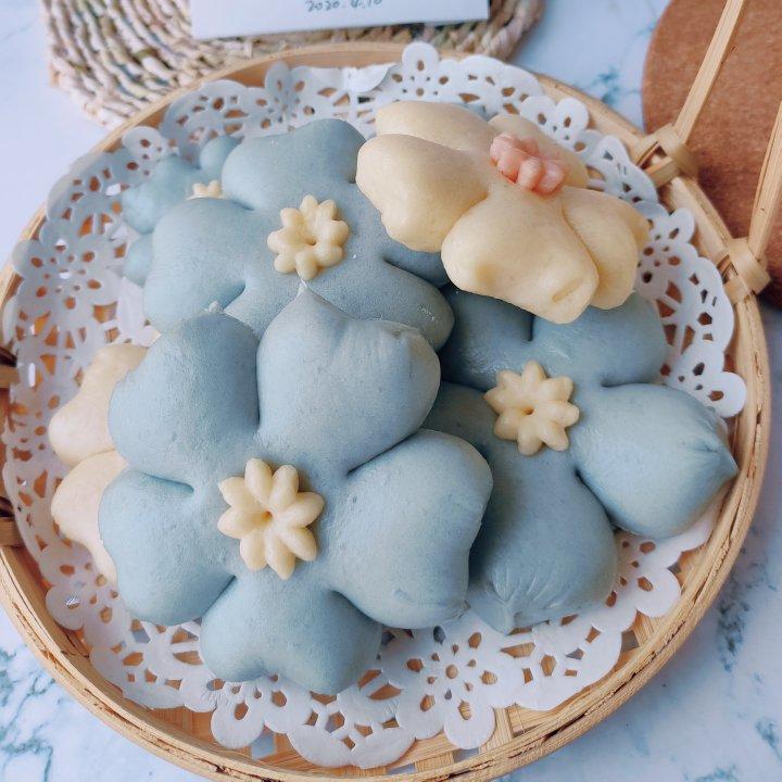 樱花季里的樱花馒头