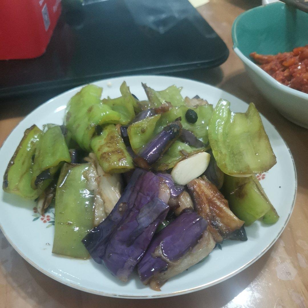 辣椒炒茄子