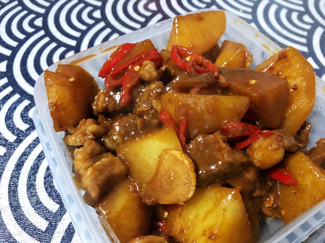 土豆炖牛腩