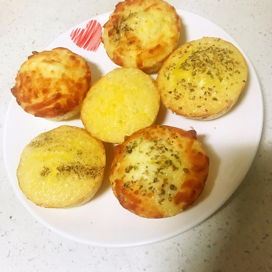 快手早餐-剩饭鸡蛋杯